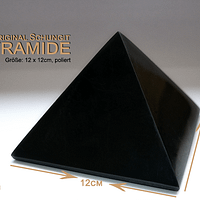 Schungit Pyramide 12x12cm (poliert)